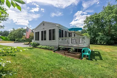 13 Marjorie Dr, Halifax, MA 02338 - Photo 5