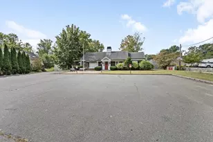11 Maple St, West Newbury, MA 01985 - Photo 3