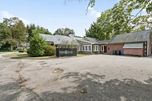 11 Maple St, West Newbury, MA 01985 - Photo 5
