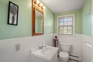 42 Rockland Ave, Arlington, MA 02474 - Photo 23