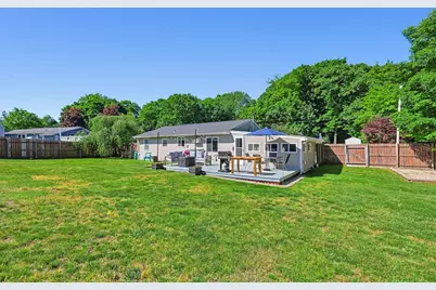 4 Ewald Ave, Plainville, MA 02762 - Photo 23