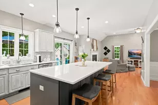 113 Thurlow St, Georgetown, MA 01833 - Photo 7
