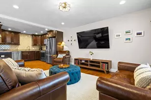 130 Andrews St, Lowell, MA 01852 - Photo 11