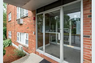 1105 Lexington St #4-1, Waltham, MA 02452 - Photo 1