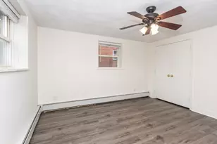 1105 Lexington St, Waltham, MA 02452 - Photo 13