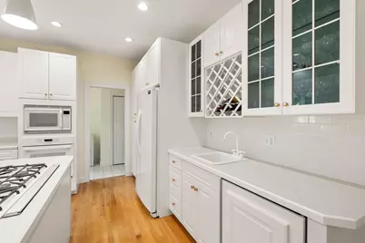 38 Upwey Rd, Wellesley, MA 02481 - Photo 15