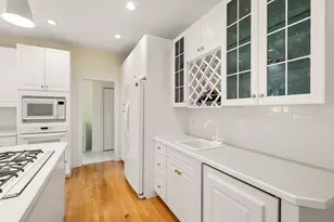 38 Upwey Rd, Wellesley, MA 02481 - Photo 15