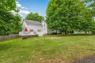 276 Salem St, Wakefield, MA 01880 - Photo 23