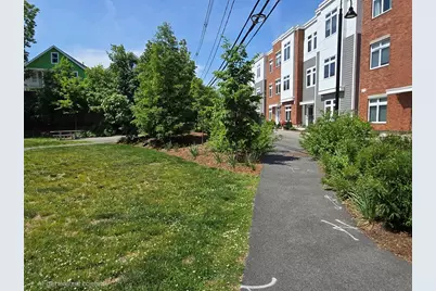 60 Cross St, East #103, Somerville, MA 02145 - Photo 17