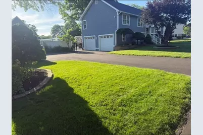 10 Dean St & 28 Bennett St, Hudson, MA 01749 - Photo 3