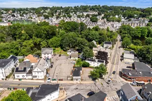 380 Lawrence St, Lowell, MA 01852 - Photo 15