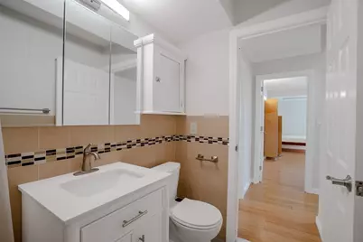 566 Commonwealth #906, Boston, MA 02215 - Photo 21
