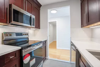 566 Commonwealth #906, Boston, MA 02215 - Photo 13