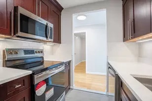 566 Commonwealth, Boston, MA 02215 - Photo 13