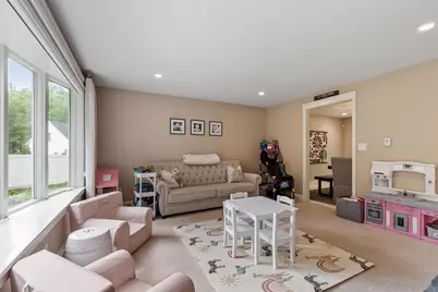280 Quinapoxet St, Holden, MA 01522 - Photo 21