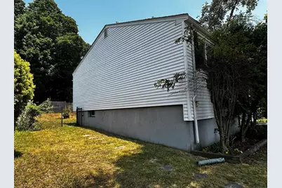22 Corman Road, Boston, MA 02126 - Photo 5