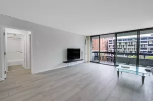 566 Commonwealth, Boston, MA 02215 - Photo 3