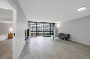 566 Commonwealth, Boston, MA 02215 - Photo 17