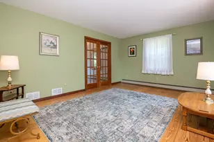 217 Maple St, Danvers, MA 01923 - Photo 13