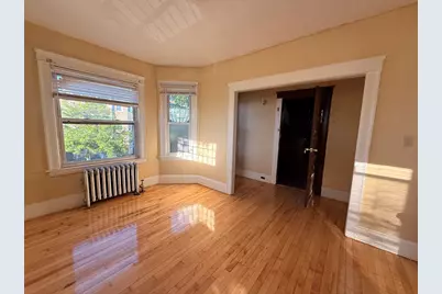 2 Shirley St #1, Worcester, MA 01610 - Photo 3
