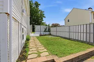 18 Glenwood St, North Andover, MA 01845 - Photo 23