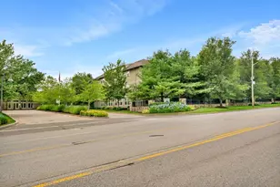 2 Harvest Dr, North Andover, MA 01845 - Photo 33