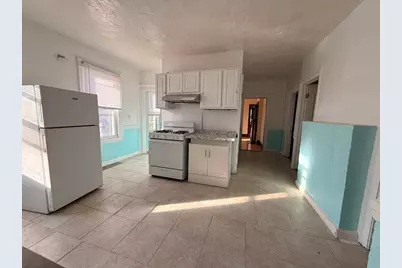 2 Shirley St #2, Worcester, MA 01610 - Photo 5