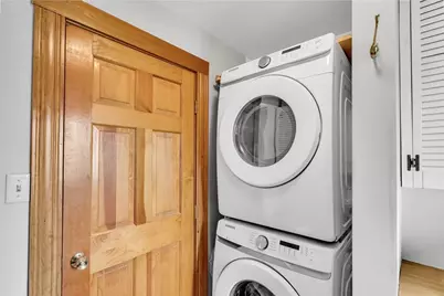 98 Winthrop Ave, Lowell, MA 01851 - Photo 15