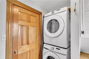 98 Winthrop Ave, Lowell, MA 01851 - Photo 15