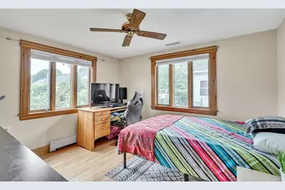 98 Winthrop Ave, Lowell, MA 01851 - Photo 9