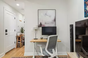 5 Garden Ct, Boston, MA 02113 - Photo 7