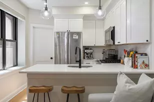 5 Garden Ct, Boston, MA 02113 - Photo 3