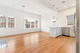 823 E 6th St, Boston, MA 02127 - Photo 3