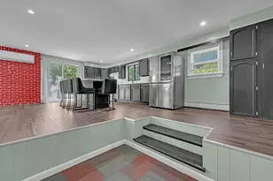 410 Greenwood St, Millbury, MA 01527 - Photo 9