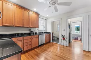 154 Cherry St, Newton, MA 02465 - Photo 9
