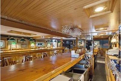 113 Summer St, Lunenburg, MA 01462 - Photo 3