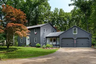1662 Wachusett St, Holden, MA 01522 - Photo 1