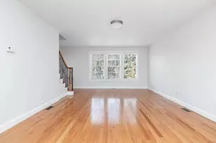 54 E Silver St, Westfield, MA 01085 - Photo 9