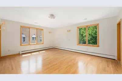 14 Maxcy Dr, Providence, RI 02906 - Photo 23