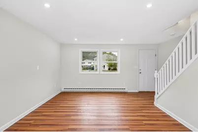 22 Maple Ave, Danvers, MA 01923 - Photo 23