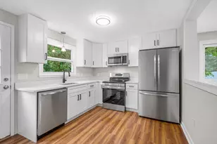 22 Maple Ave, Danvers, MA 01923 - Photo 27