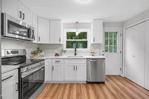 22 Maple Ave, Danvers, MA 01923 - Photo 11