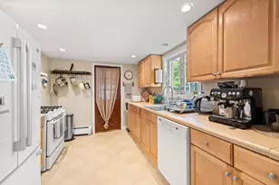 38-40 Pleasant, North Andover, MA 01845 - Photo 19
