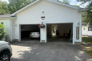 303 Blueberry Cir, Middleborough, MA 02346 - Photo 3