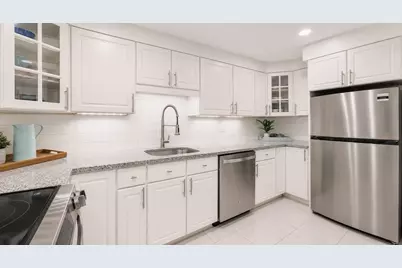 16 Claremont Park #1, Boston, MA 02118 - Photo 11
