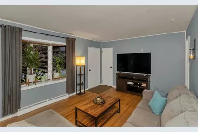 70 Vadnais St, Westfield, MA 01085 - Photo 7