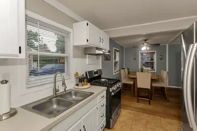 70 Vadnais St, Westfield, MA 01085 - Photo 21