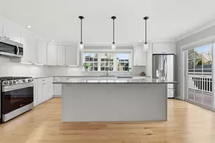 39 French St, Watertown, MA 02472 - Photo 3