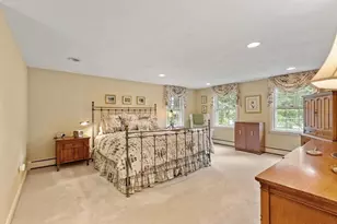 19 Huntingdon Rd, Lynnfield, MA 01940 - Photo 25