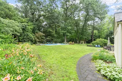 19 Huntingdon Rd., Lynnfield, MA 01940 - Photo 5